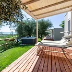 Casa Mobile Est Garda Apartment *