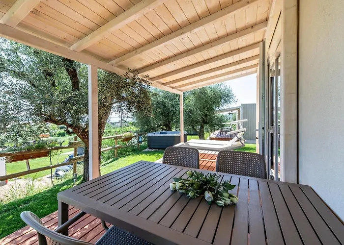 Casa Mobile Est Garda Apartmán *